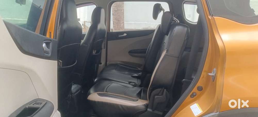 Renault Triber Rxz, 2019, Petrol