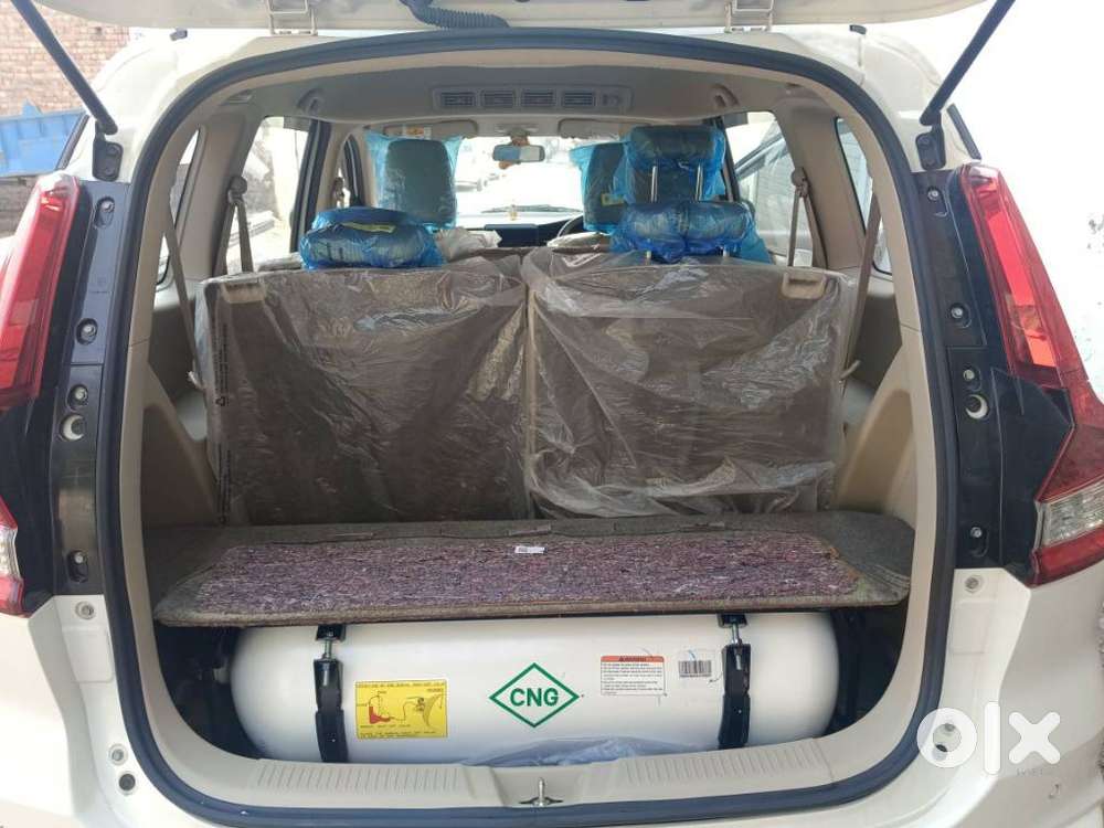 Maruti Suzuki Ertiga 1.4 Vxi Cng Anniversary Edition, 2024, Cng & Hy..