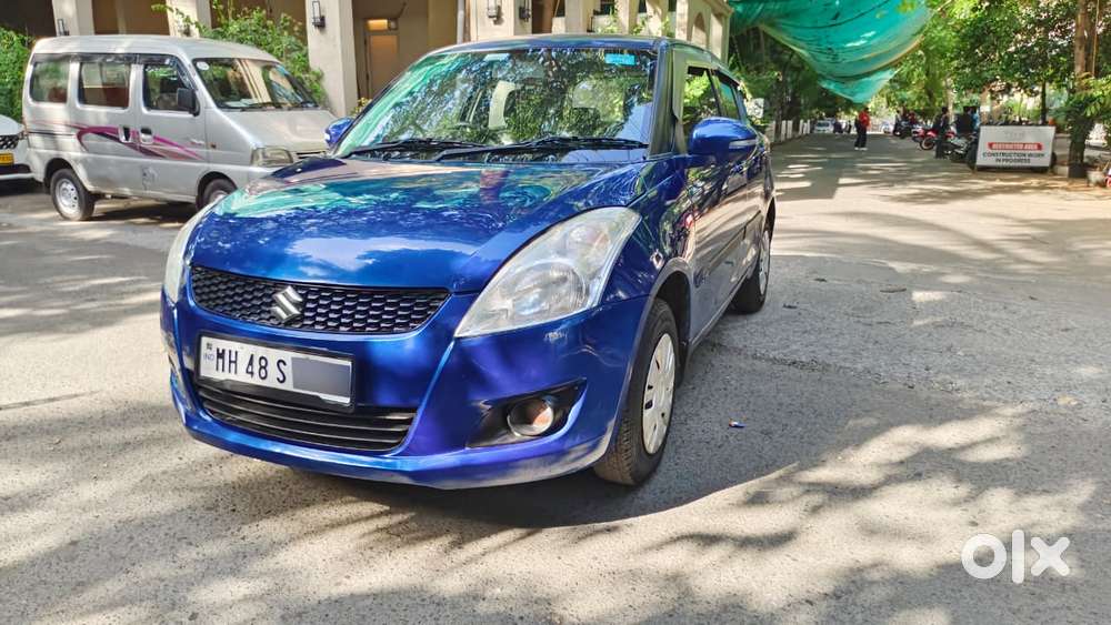 Maruti Suzuki Swift Vxi Abs Bsiv, 2014, Petrol