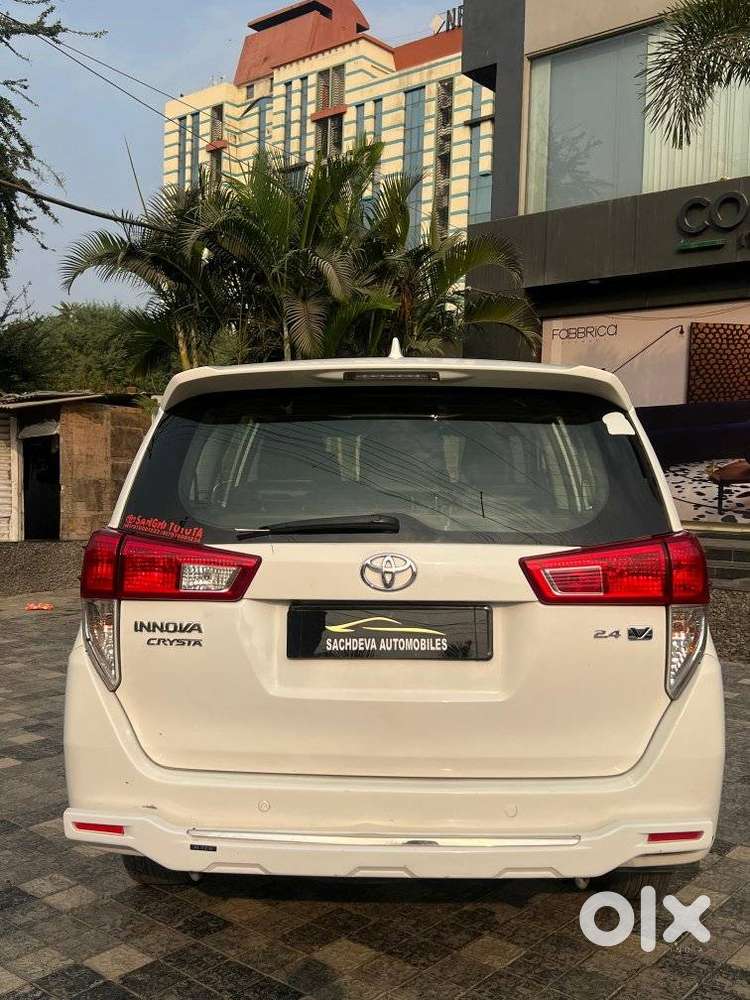 Toyota Innova Crysta 2.4 V 8 Str, 2019, Diesel