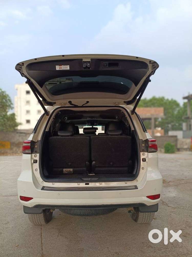 Toyota Fortuner 4x2 At 2.8 Diesel, 2021, Diesel