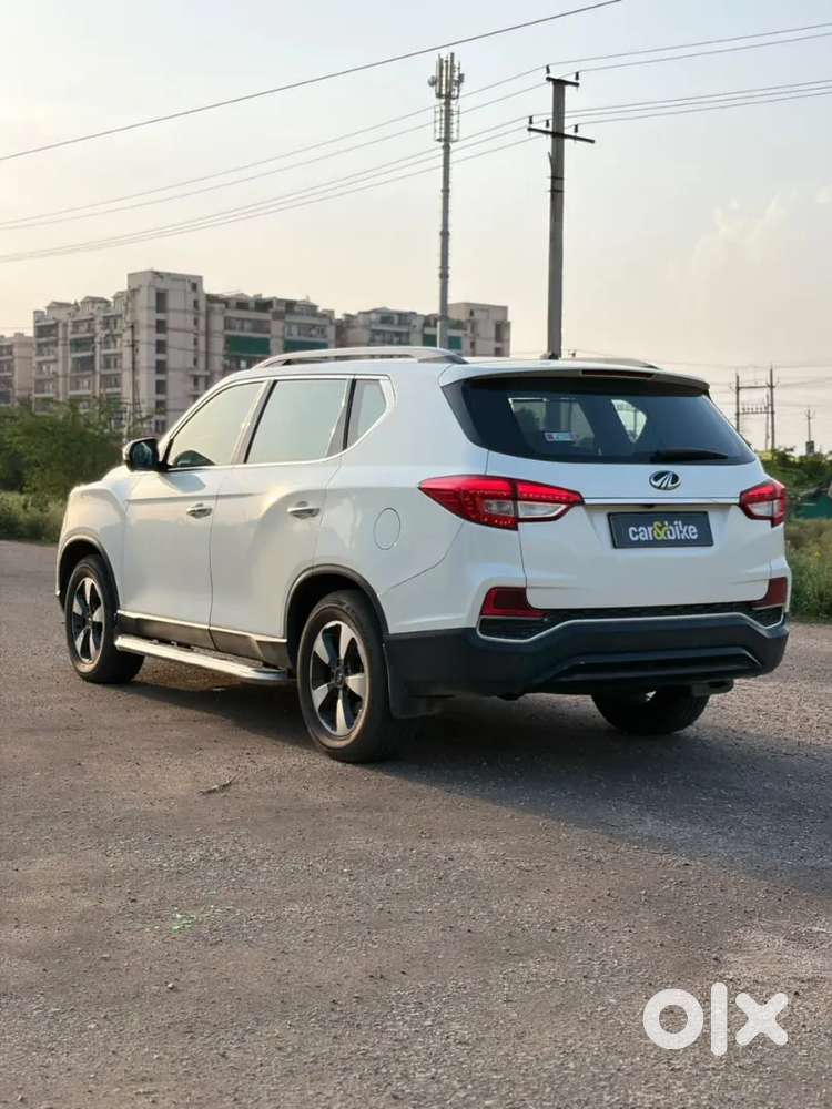 Mahindra Alturas G4 Diesel 2018