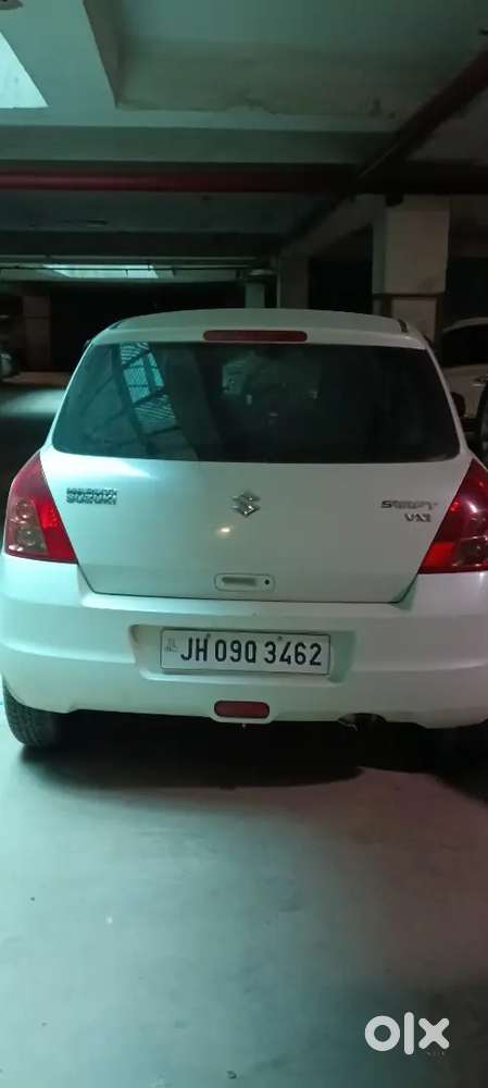 Swift 2011 Maruti Suzuki