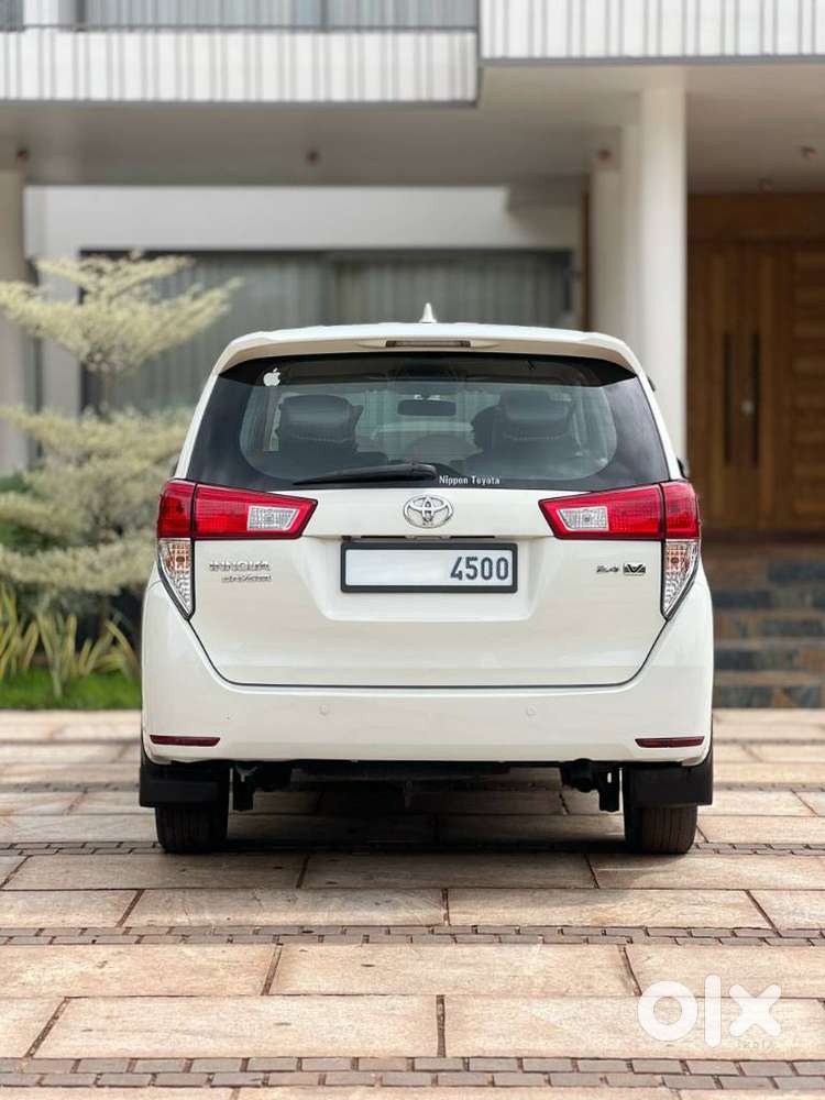 Toyota Innova Crysta 2.4 V 7 Str, 2018, Diesel