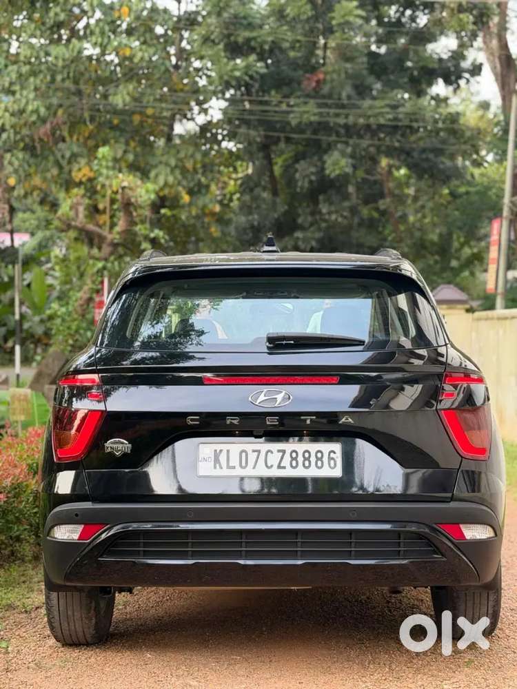 Hyundai Creta S Plus Knight Edition Petrol Manual Sunroof