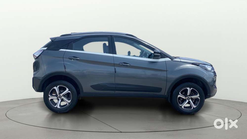 Tata Nexon 1.2 Revotron Xz Plus, 2022, Petrol