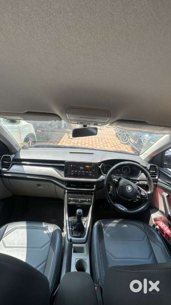 Skoda Kushaq 1.0 Tsi Ambition, 2021, Petrol