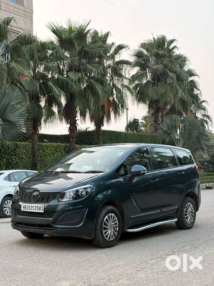 Mahindra Marazzo M4, 2018, Diesel