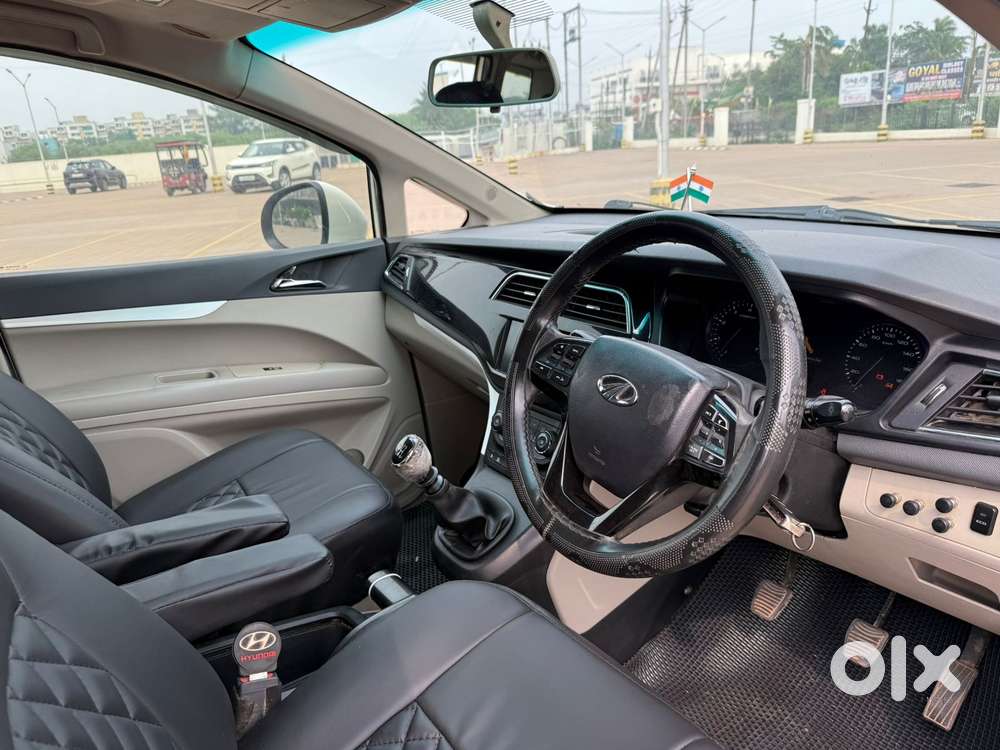 Mahindra Marazzo M8 8str, 2019, Diesel