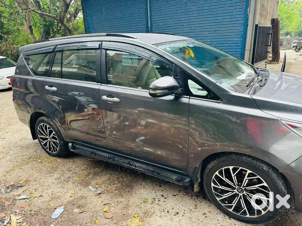 Toyota Innova Crysta 2019 Diesel 72148 Km Driven