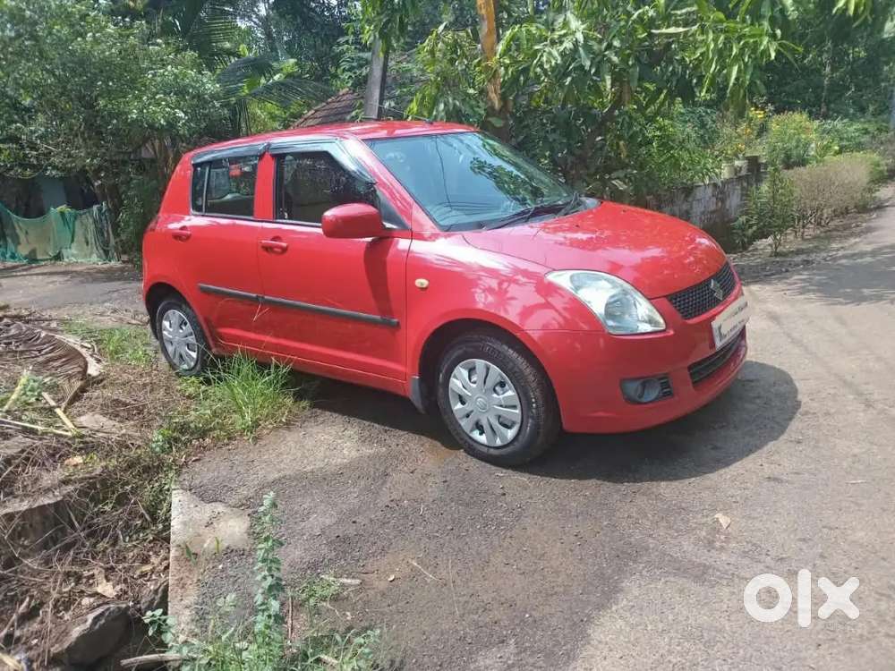 Maruti Suzuki Swift 2010 Lxi