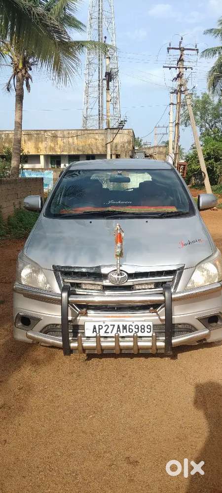 Toyota Innova 2.5 G 2012