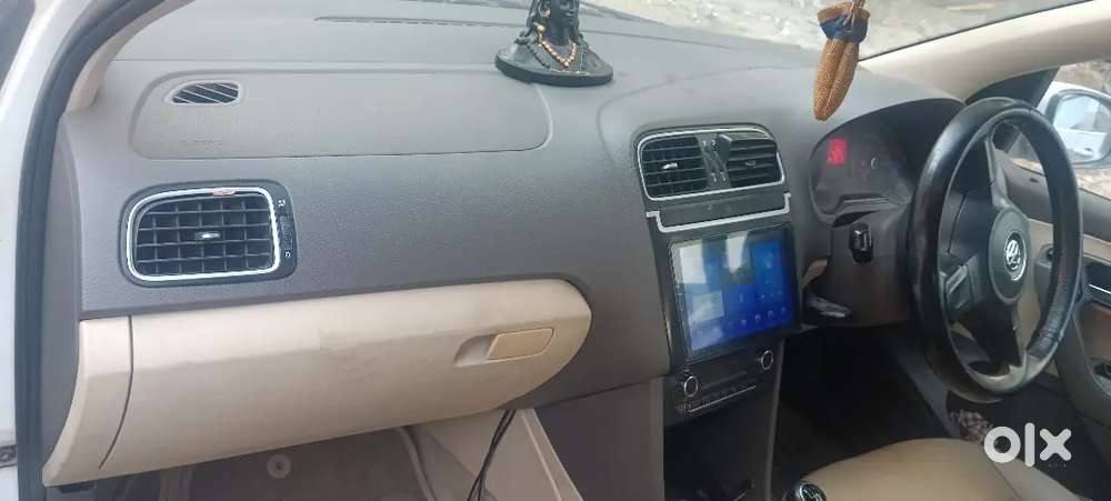 Volkswagen Vento 2012 Petrol Manual 77000 Km