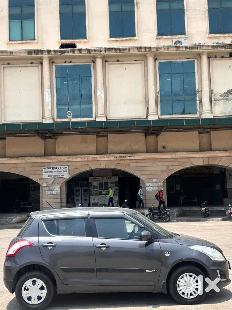 Maruti Suzuki Swift 2016 Petrol 65000 Km Driven