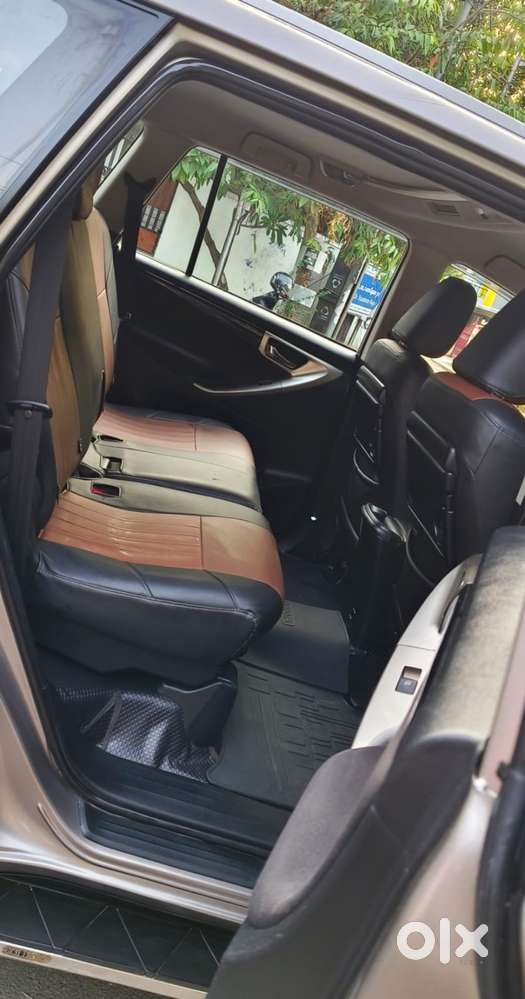 Toyota Innova Crysta 2.4 Vx Mt 8s, 2016, Diesel