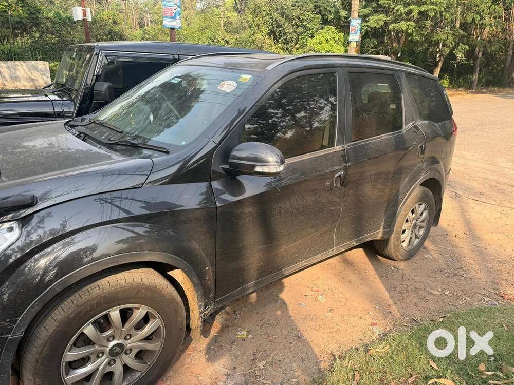 Mahindra Xuv500 2019 Diesel Well Maintained