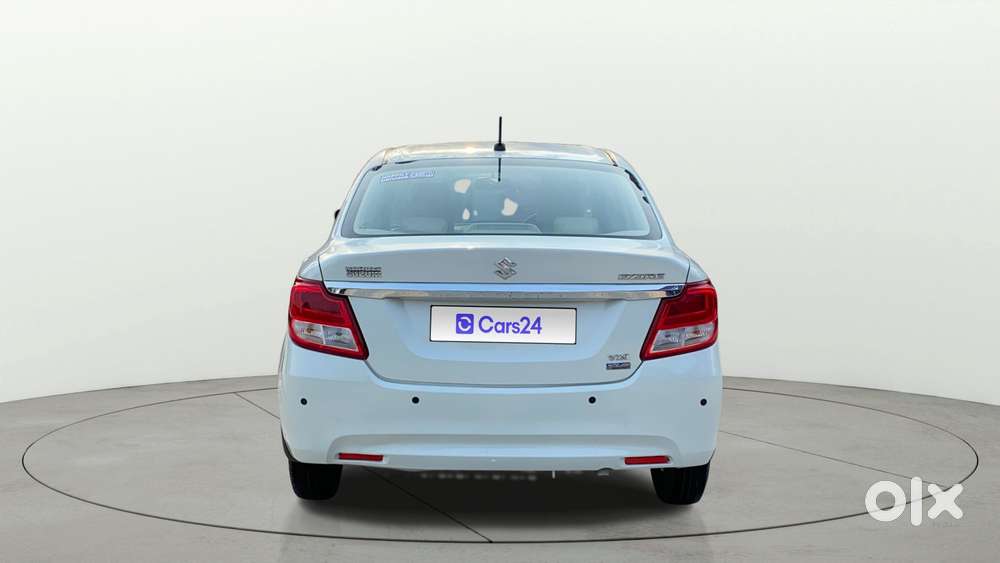 Maruti Suzuki Swift Dzire Amt Vxi, 2018, Petrol