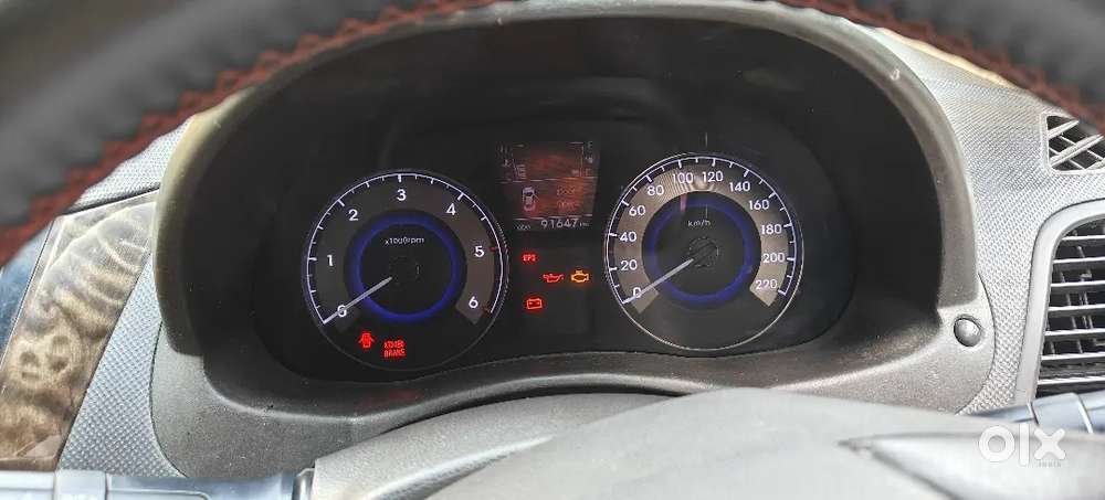 I'm Selling My Hyundai Verna 1.6 Good Condition