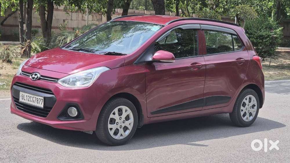 Hyundai Grand I10 Sportz, 2015, Petrol
