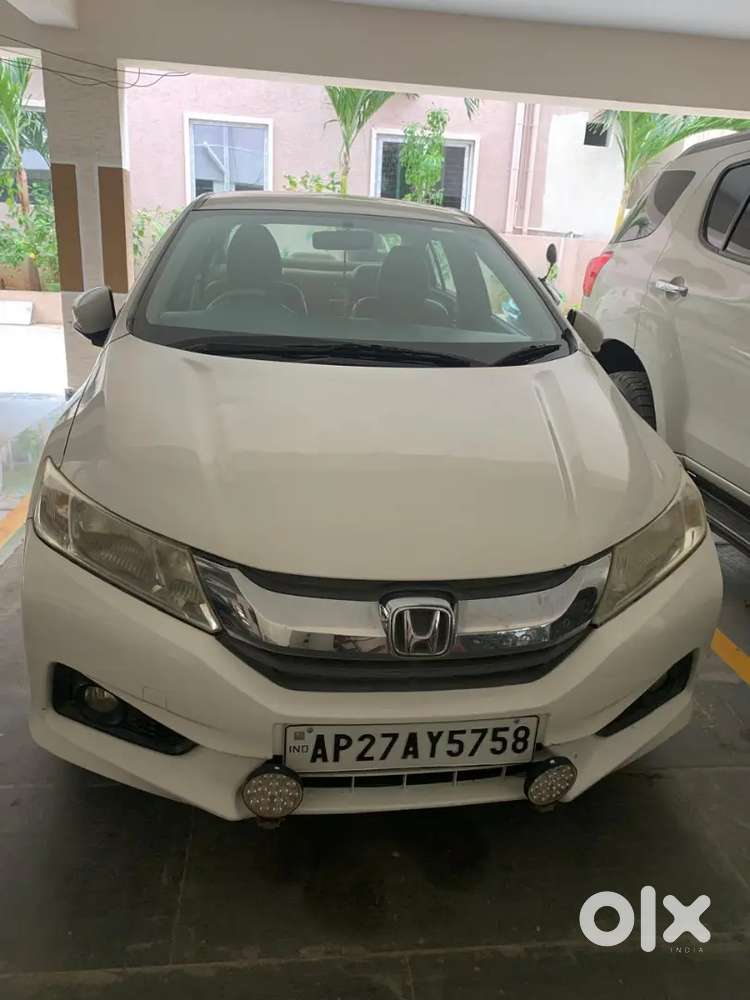 Honda City 1.5 V Mt Bs Iv