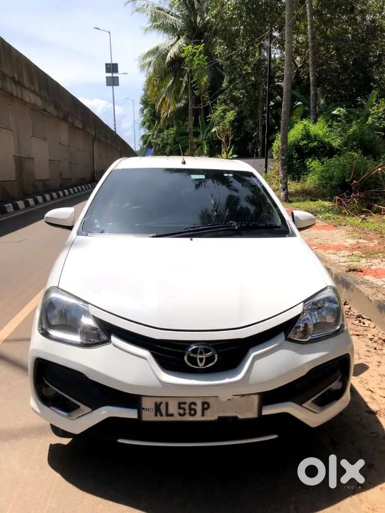 Toyota Etios Liva 2016
