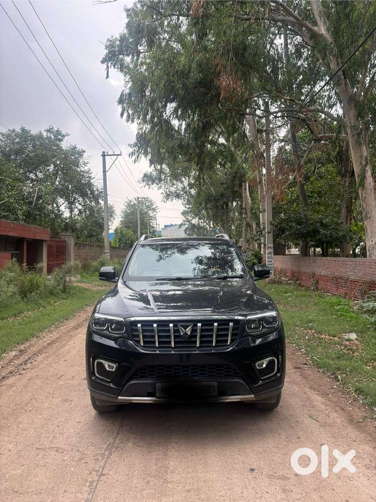 Mahindra Scorpio-n 2023 Diesel Manual