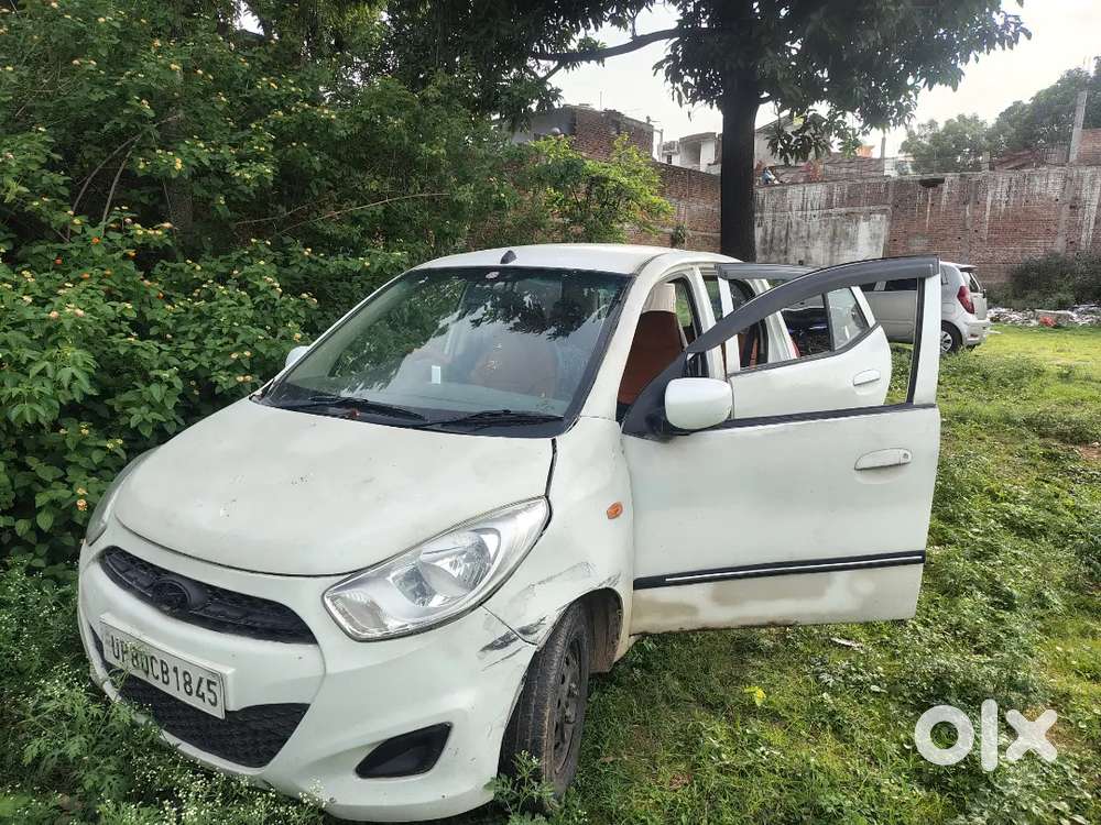 Hyundai I10 Gls Petrol 2012