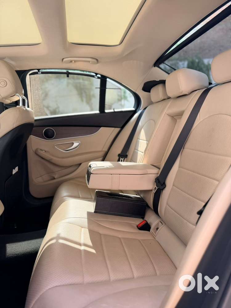 Mercedes-benz C-class 2020