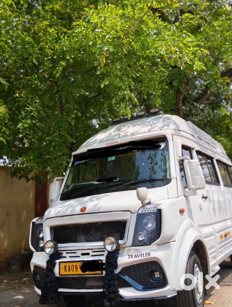 Force Motors Trax 2015