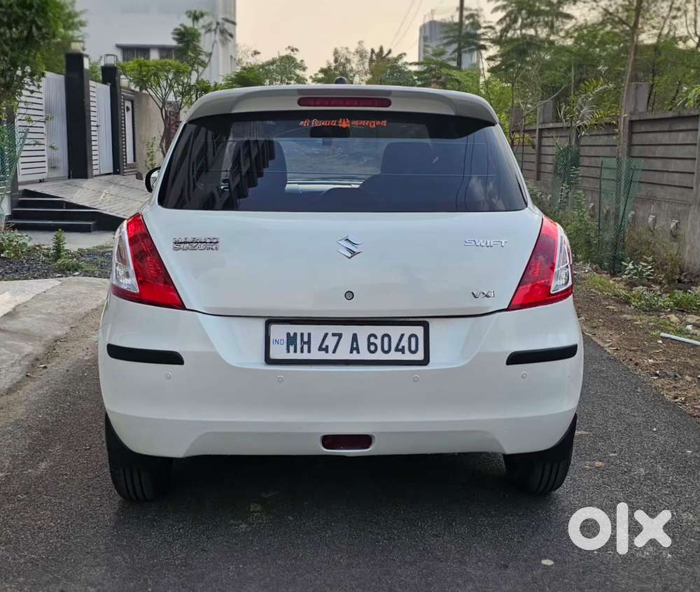Maruti Suzuki Swift 1.2 Vxi (o), 2015, Petrol