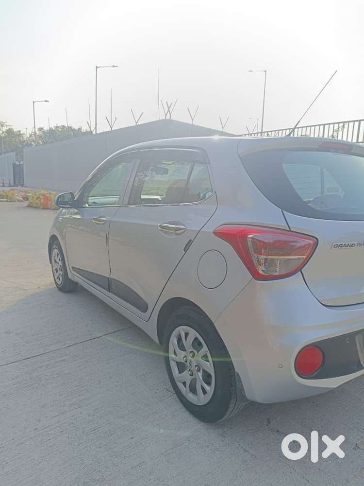 Hyundai Grand I10 1.2 Kappa Sportz Option, 2017, Cng & Hybrids