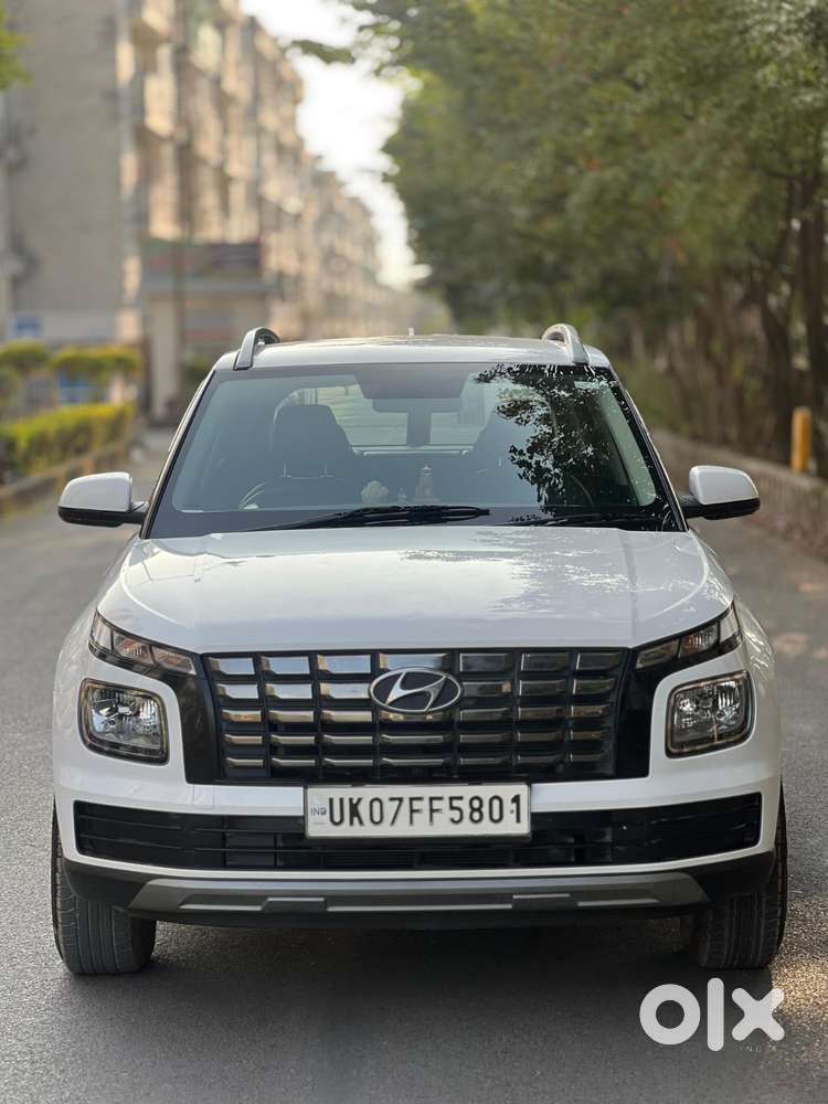 Hyundai Venue S 1.2 Petrol, 2022, Petrol