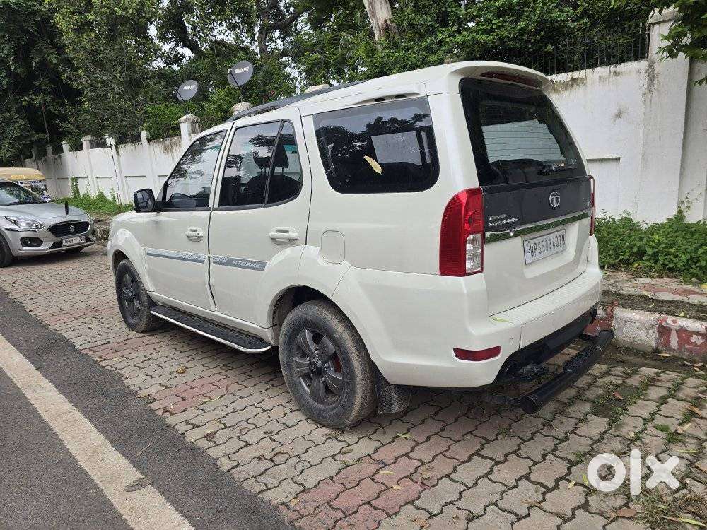 Tata Safari Storme Vx, 2018, Diesel