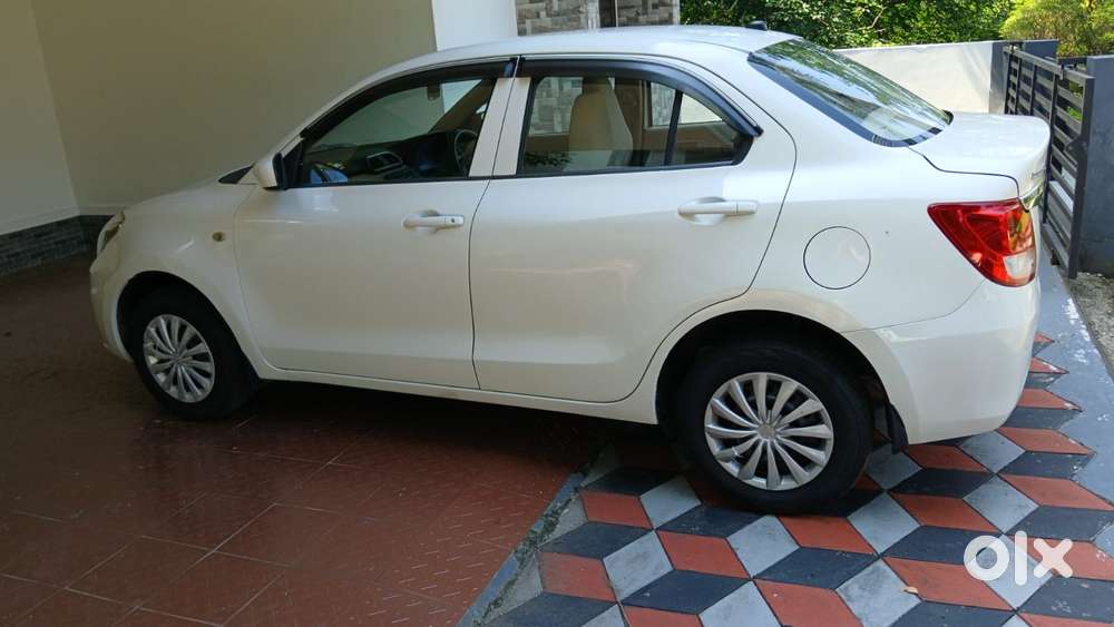 Maruti Suzuki Swift Dzire 1.2 Lxi Bsiv, 2021, Petrol