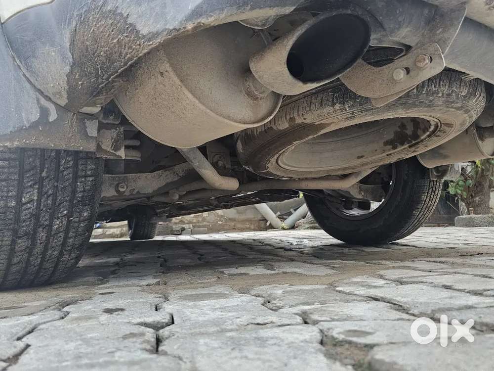 Mahindra Xuv500 W8 2011