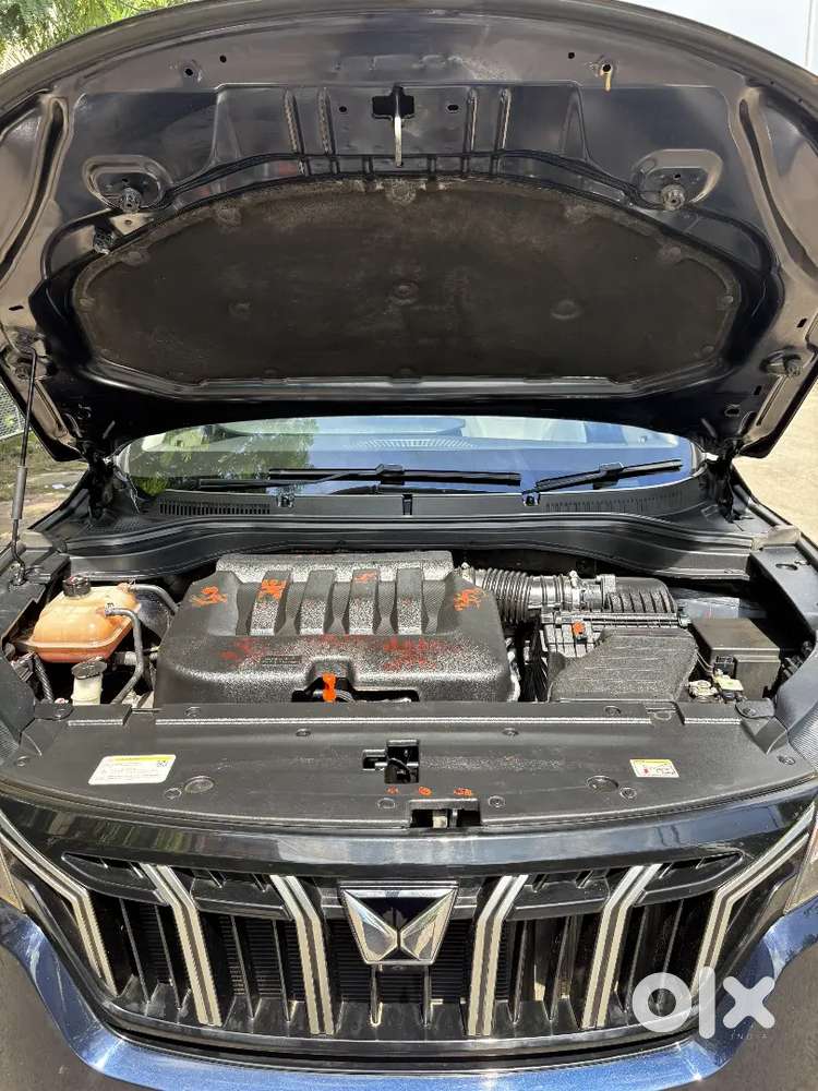Mahindra Xuv700 Ax7l Petrol 7 Seater Bs-vi Car