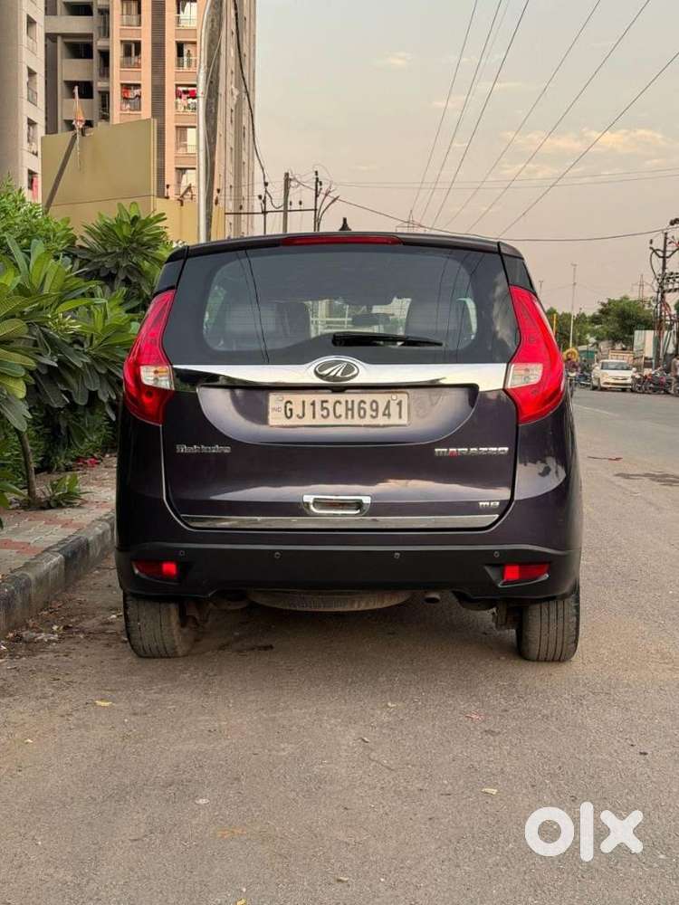 Mahindra Marazzo M8, 2018, Diesel