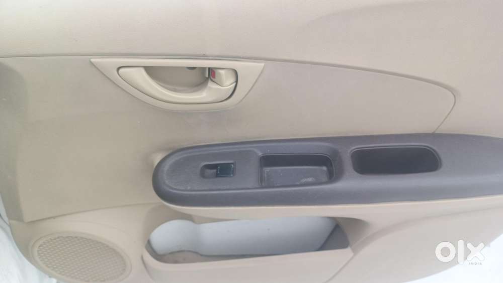 Honda Brio Ex Mt, 2013, Petrol
