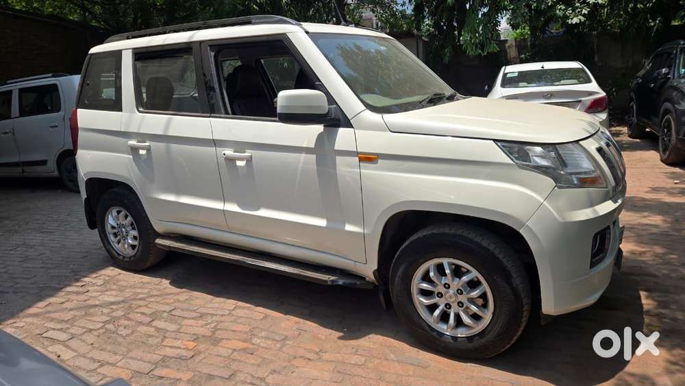 Mahindra Tuv 300 T8, 2017, Diesel