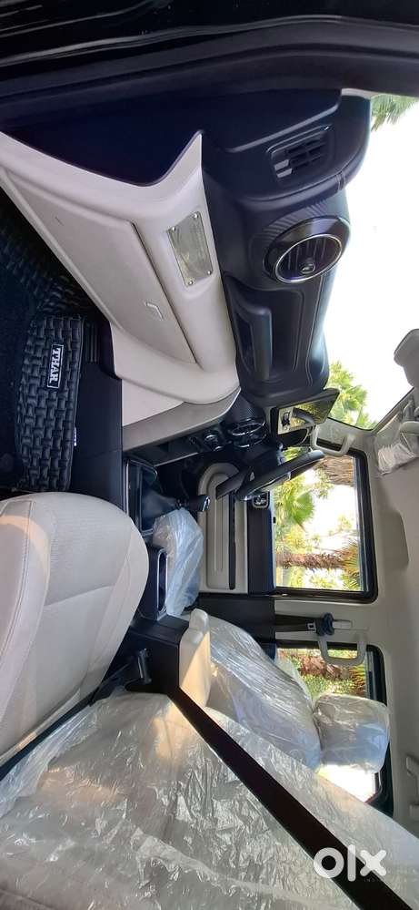 Mahindra Thar Roxx Ax7l Rwd Diesel, 2024, Diesel