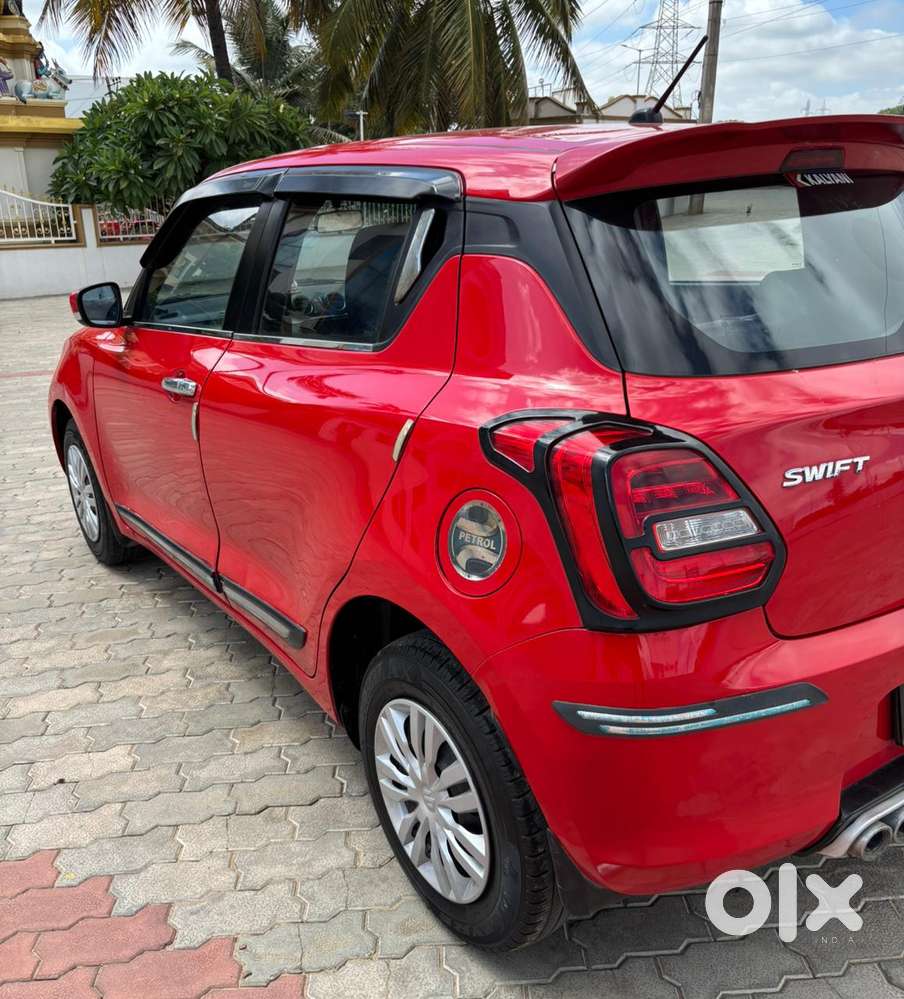 Maruti Suzuki Swift Vxi 1.2 Abs Bs-iv, 2018