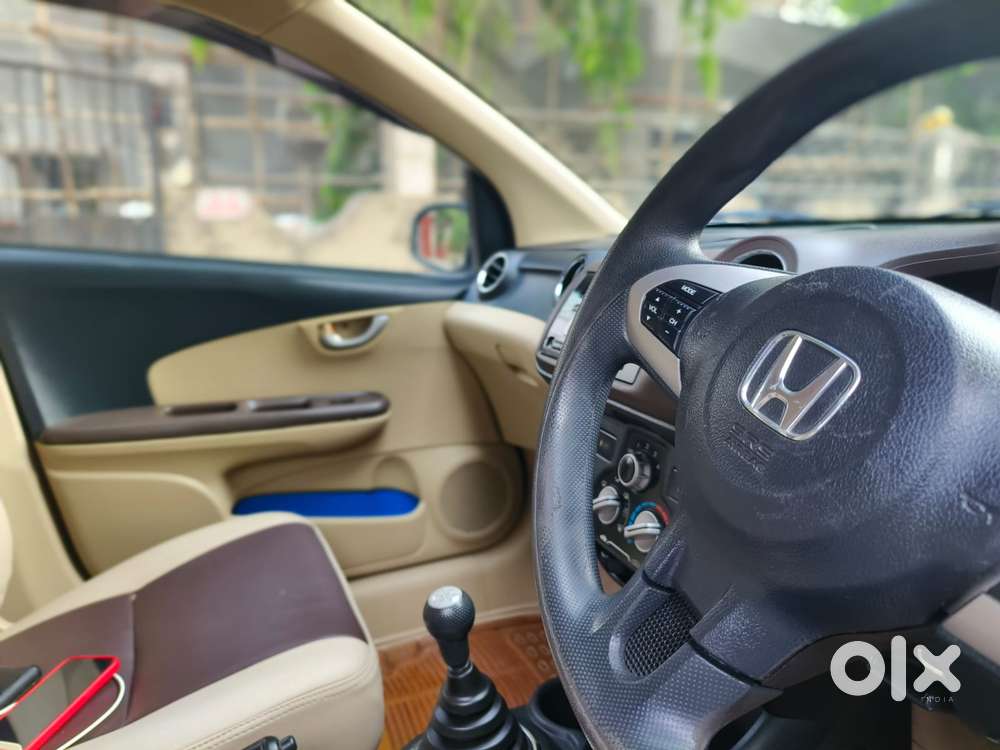 Honda Brio 2011-2013 V Mt, 2011, Petrol