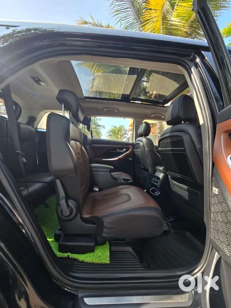 Hyundai Alcazar Signature