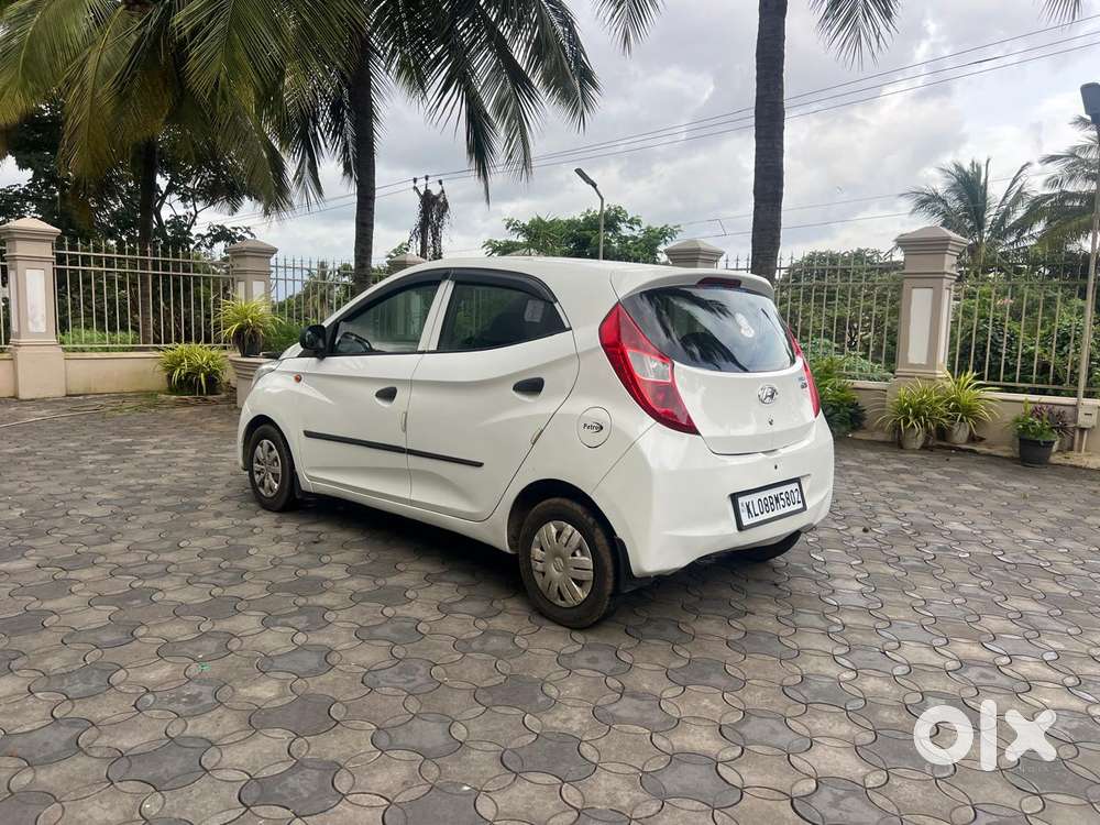 Hyundai Eon Era +, 2017, Petrol
