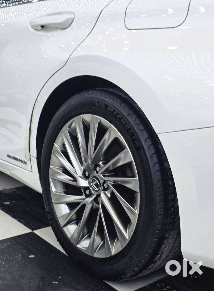 Lexus Es 300h, 2019, Cng & Hybrids