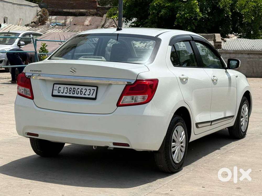 Maruti Suzuki Swift Dzire Vxi Optional, 2024, Cng & Hybrids