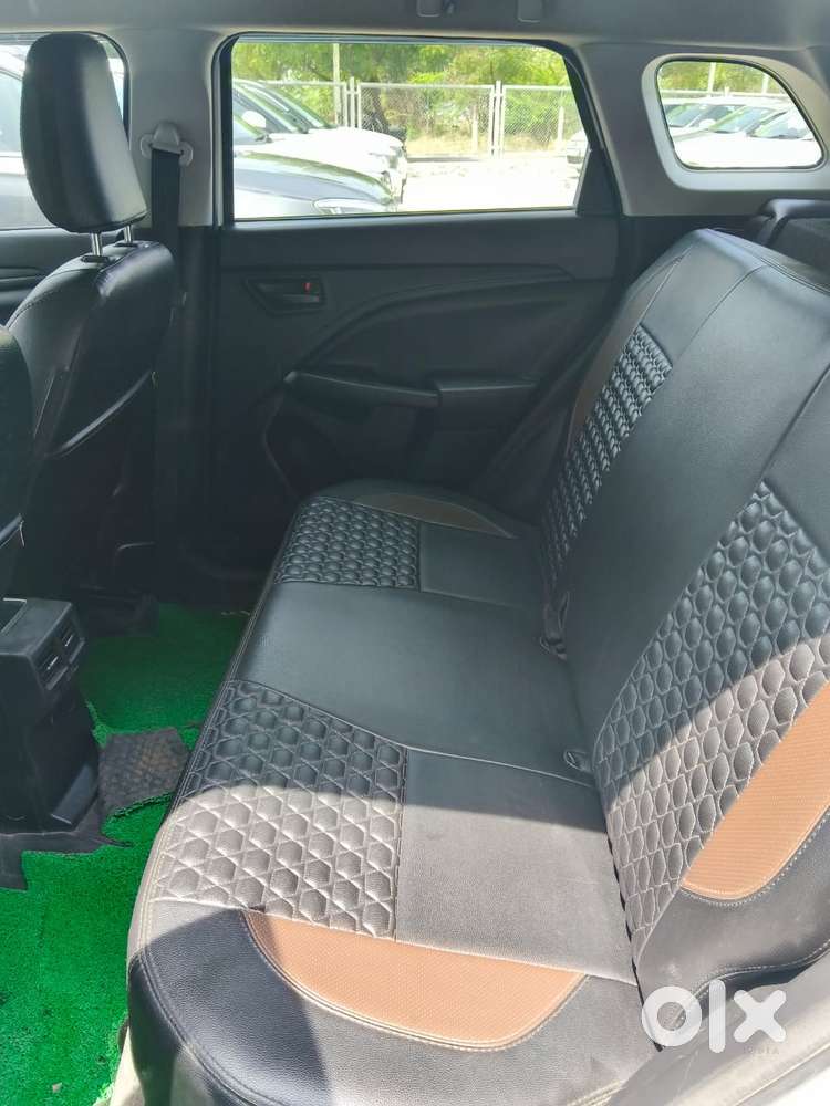 Maruti Suzuki Brezza 1.5 Lxi Smart Hybrid, 2023, Petrol