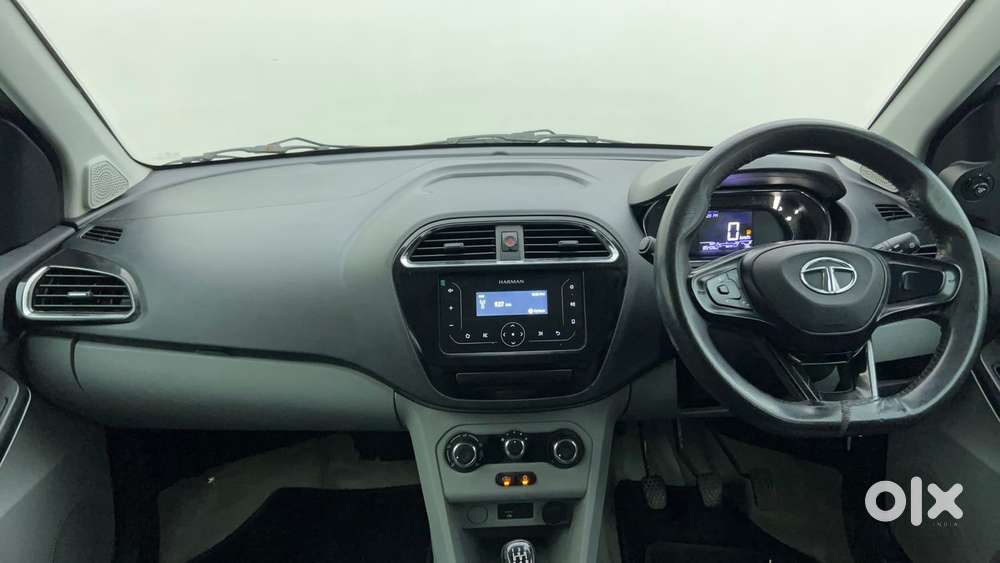Tata Tiago 1.2 Revotron Xt Option, 2023, Petrol