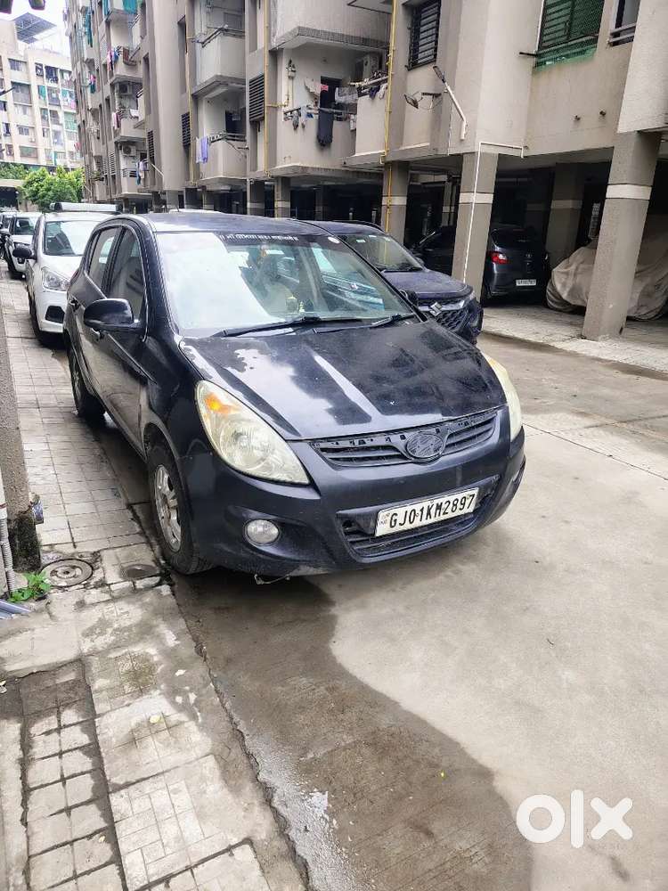 Hyundai I20 2011 Diesel 120000 Km Driven