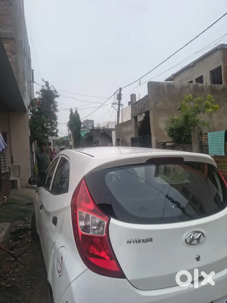 Hyundai Eon Era 2015 Petrol